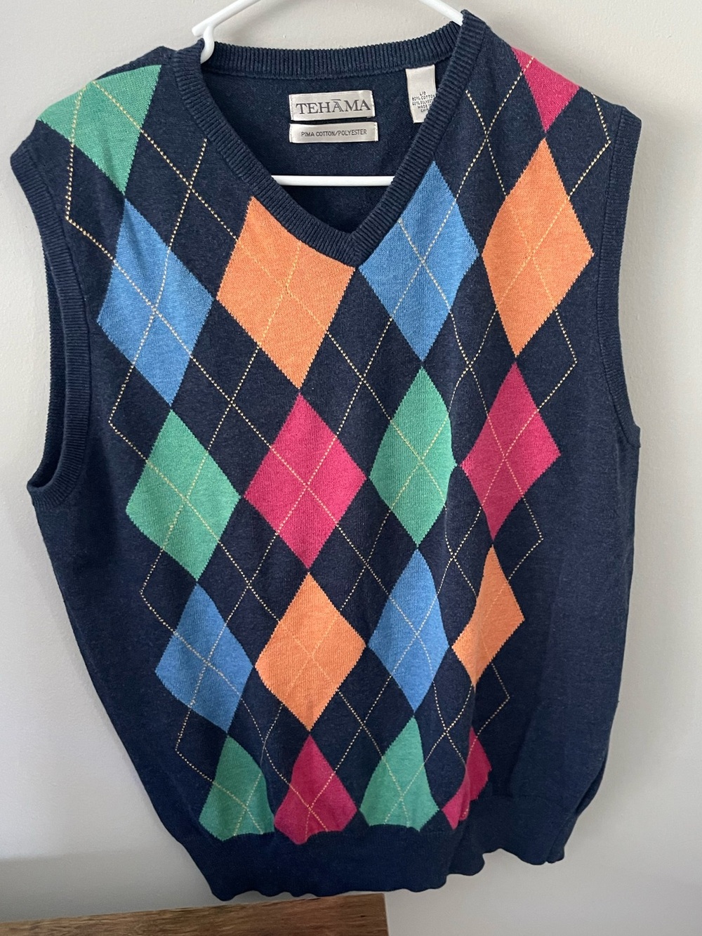 Tehama Navy Argyle V-Neck Sweater Vest size Large